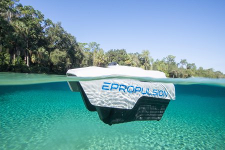 ePropulsion Spirit 1.0 Plus - 3.0PK - Floatable battery min 1 - Spirit1.0 M